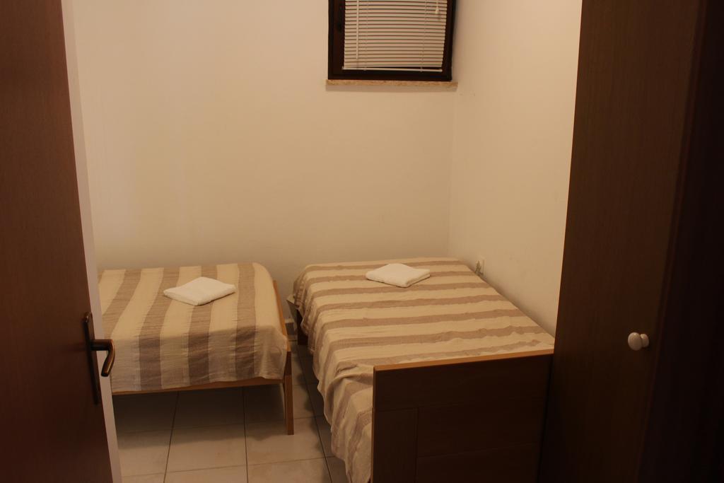 Egidio Gigi Bellich Holiday Apartments Family Houses 라벡 외부 사진