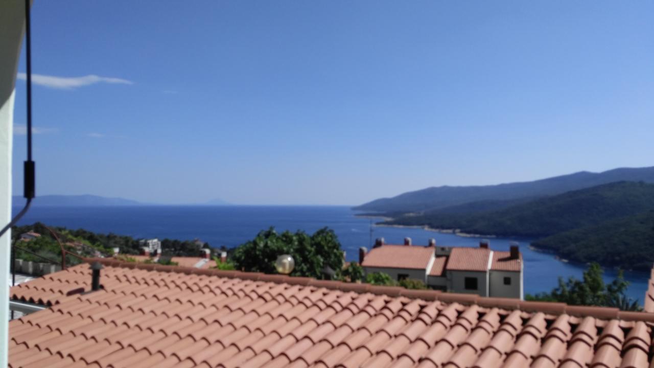 Egidio Gigi Bellich Holiday Apartments Family Houses 라벡 외부 사진